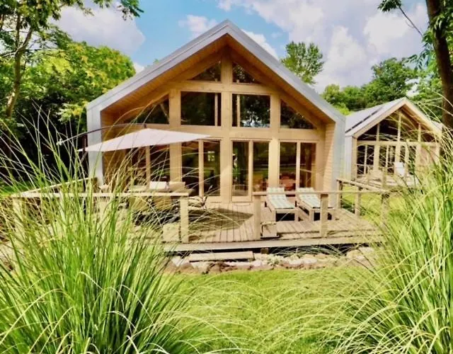 Pomale Vendeghaz Ferienhaus Révfülöp