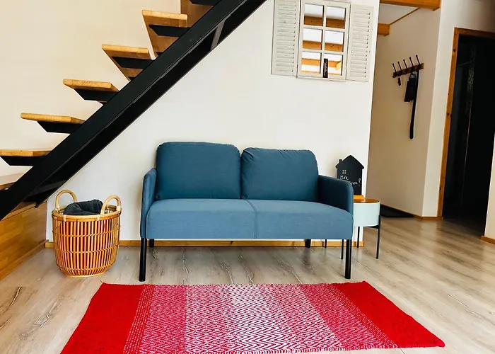 Pomale Vendeghaz * Révfülöp